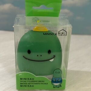 Miniso Green Facial Cleansing Brush